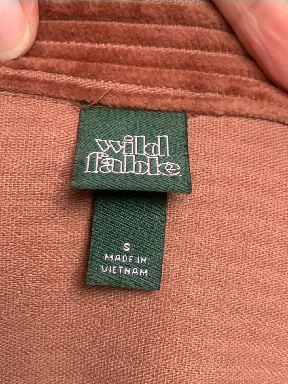 Wild Fable corduroy button down shirt/ shacket. Terracotta color size small - Picture 5 of 7